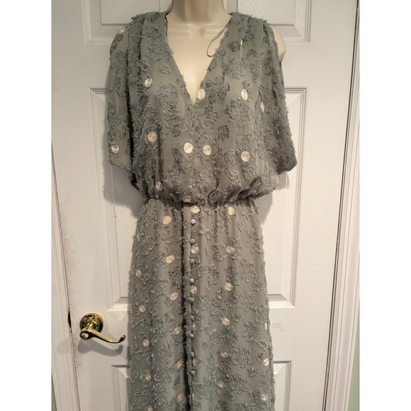 Zara Dresses & Skirts - Zara Sage Green Polka Dot Eyelash Textured V-Neck Midi Dress S NWT Boho Fairy